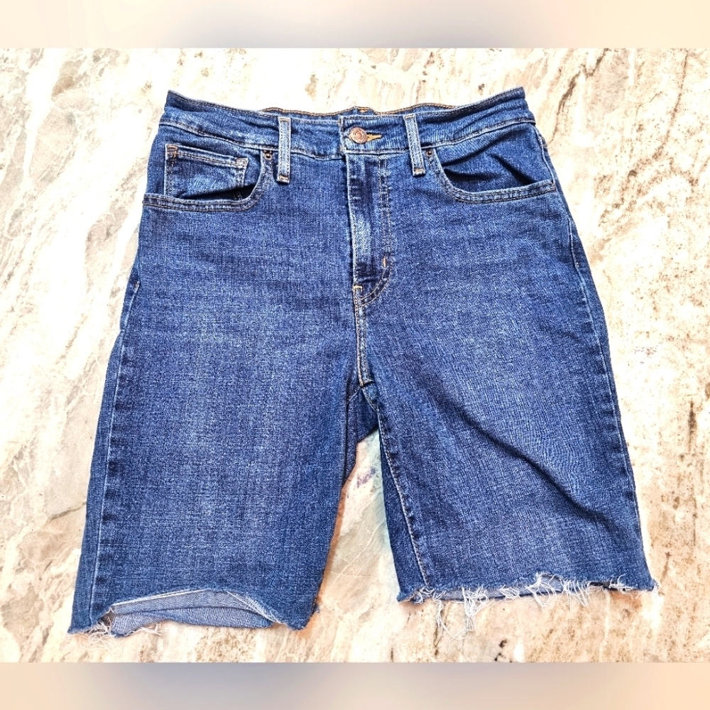 Levi’s 725 High Rise Bootcut Raw Hem Cutoff Shorts Women’s 28